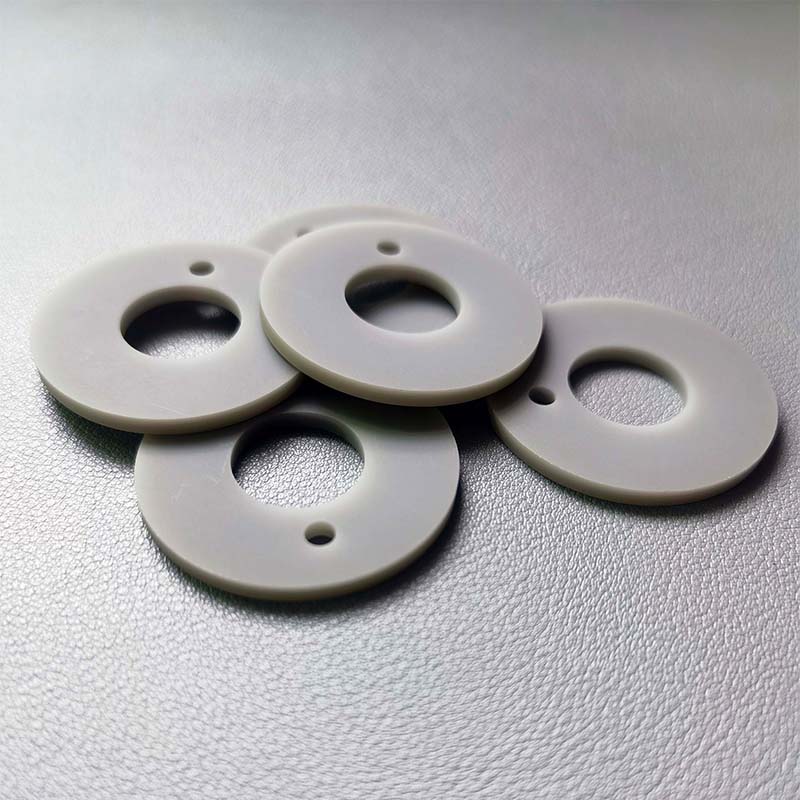 Color differences of aluminum nitride (AlN) ceramics